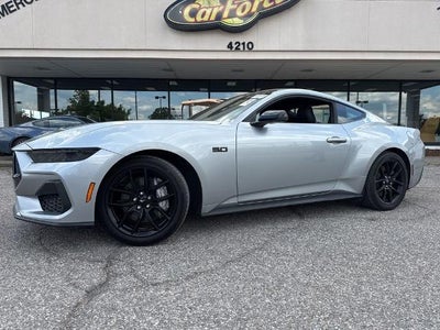 2025 Ford Mustang GT 2DR Fastback