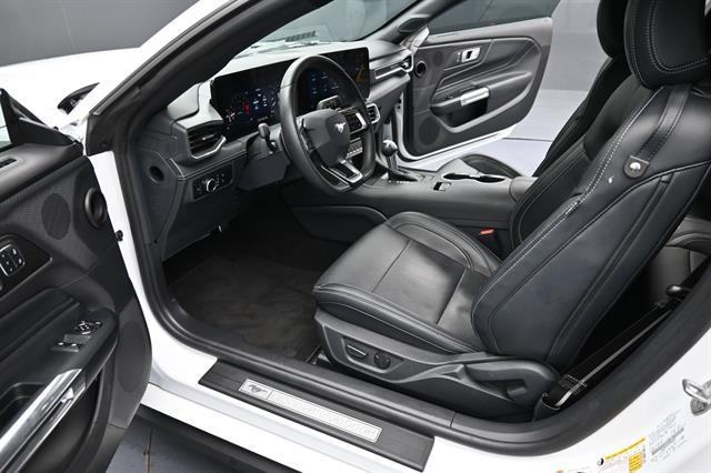 2025 Ford Mustang