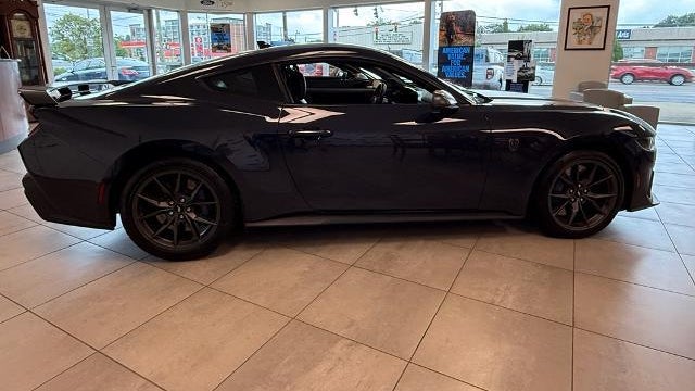 2025 Ford Mustang Dark Horse
