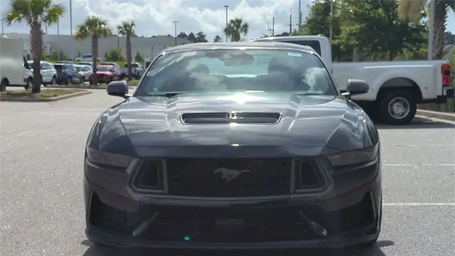 2025 Ford Mustang Dark Horse