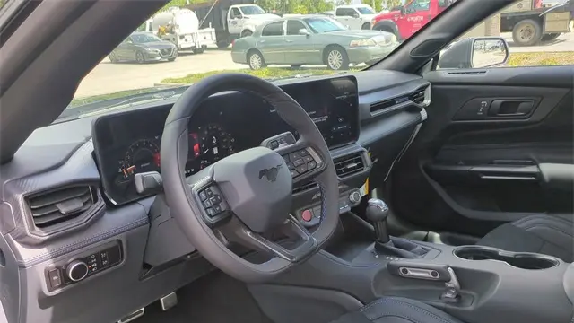 2025 Ford Mustang Dark Horse