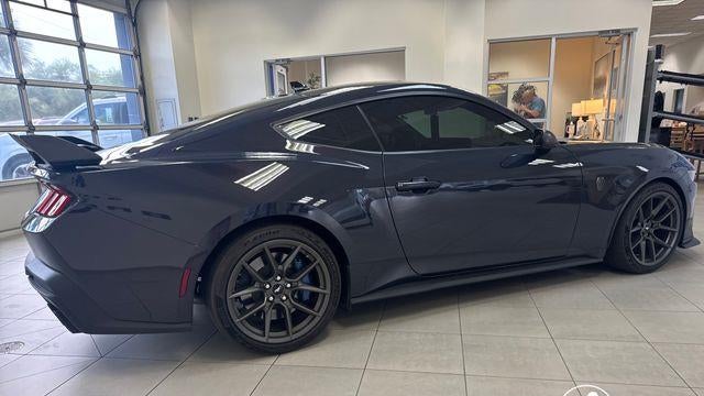 2025 Ford Mustang Dark Horse