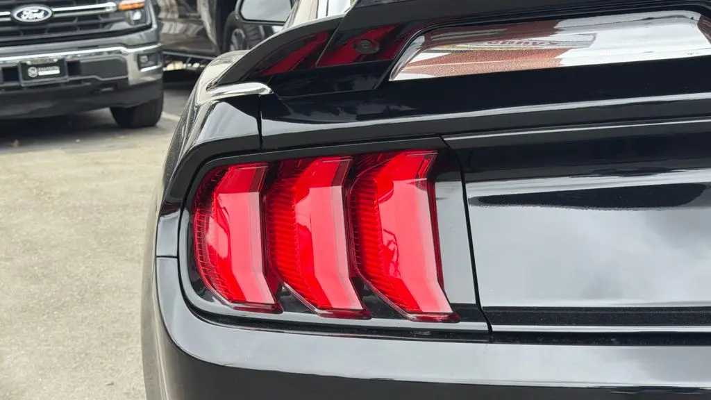 2023 Ford Mustang Mach 1