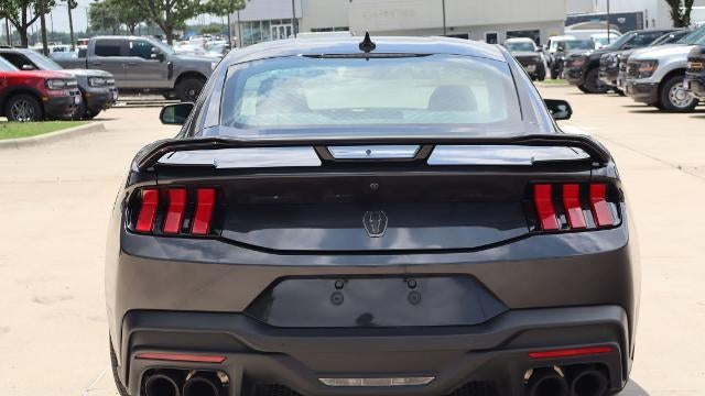 2024 Ford Mustang Dark Horse