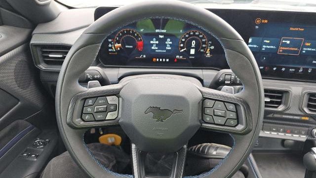 2025 Ford Mustang Dark Horse