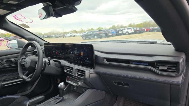 2025 Ford Mustang Dark Horse