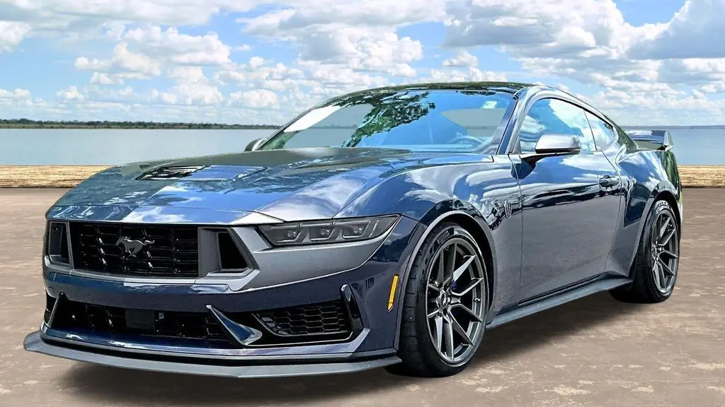 2025 Ford Mustang Dark Horse