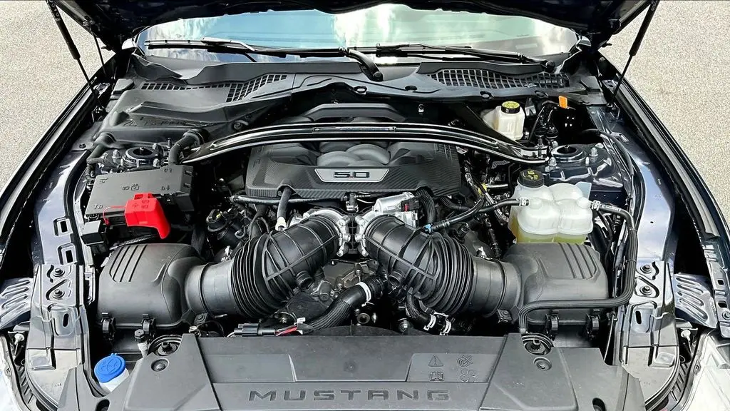 2025 Ford Mustang Dark Horse