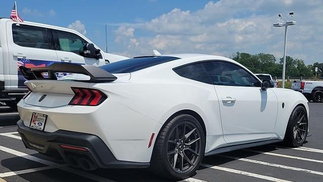 2025 Ford Mustang Dark Horse