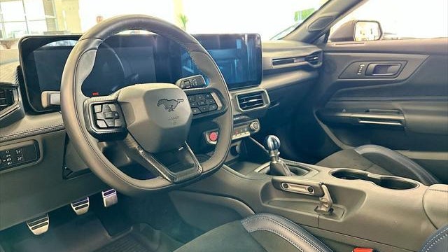 2025 Ford Mustang Dark Horse