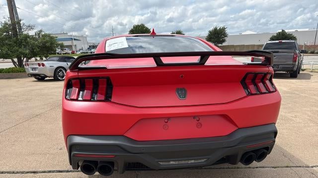 2026 Ford Mustang Dark Horse