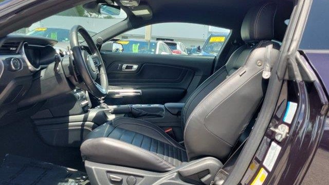 2022 Ford Mustang Mach 1