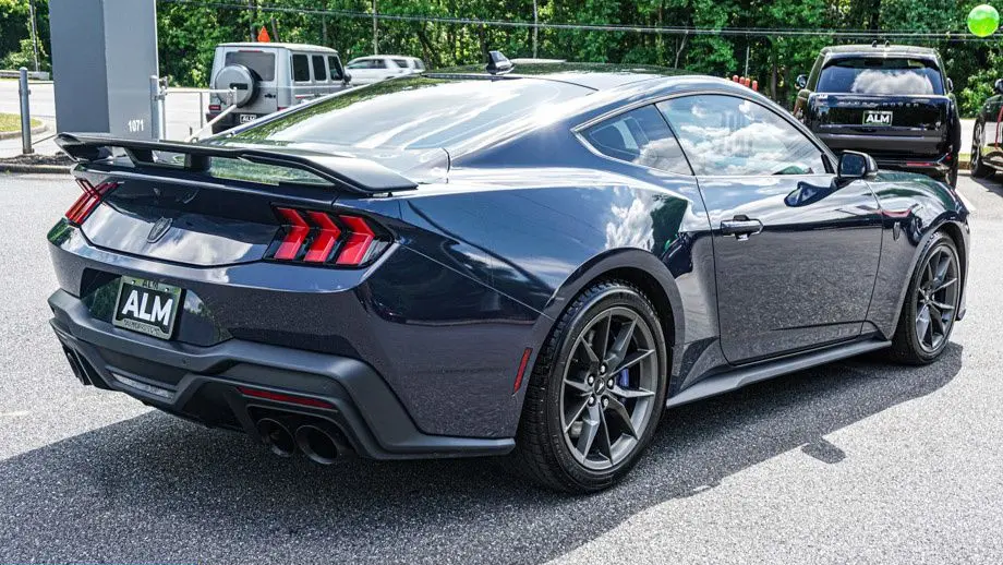 2024 Ford Mustang Dark Horse