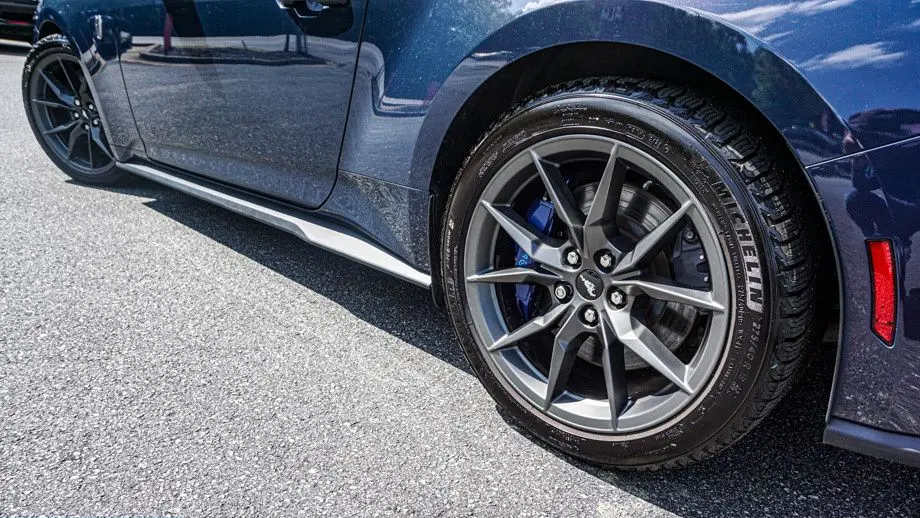 2024 Ford Mustang Dark Horse