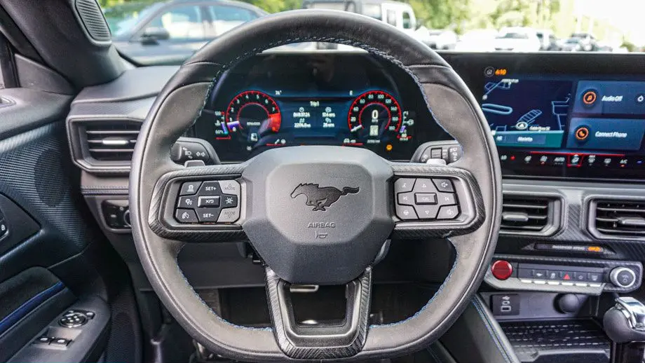 2024 Ford Mustang Dark Horse