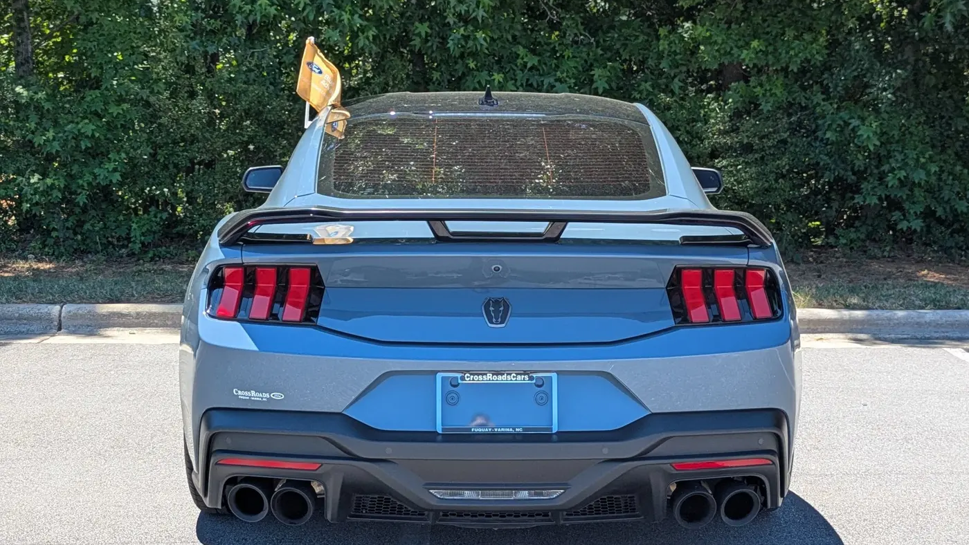 2025 Ford Mustang Dark Horse