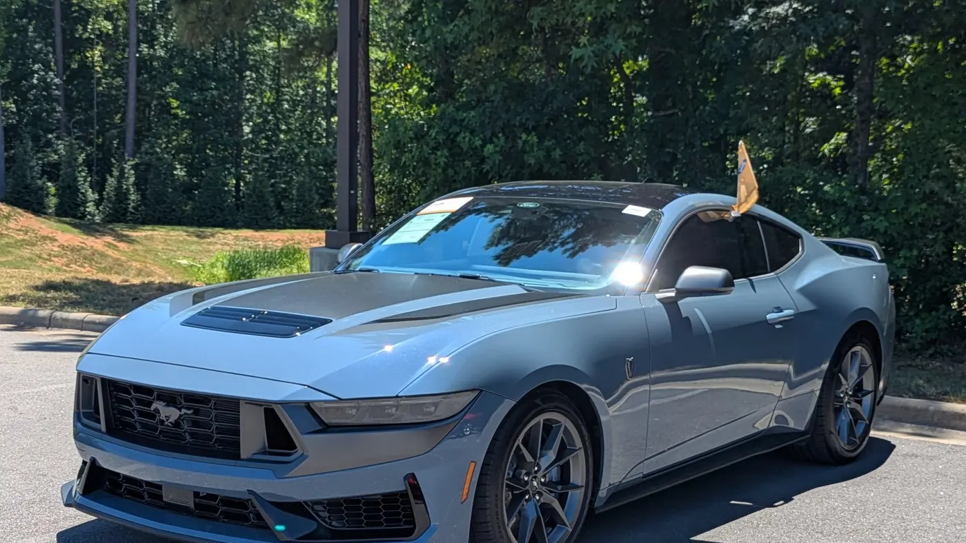 2025 Ford Mustang Dark Horse