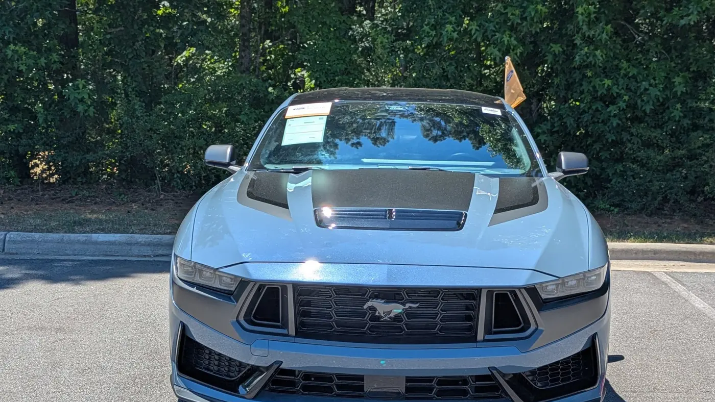 2025 Ford Mustang Dark Horse