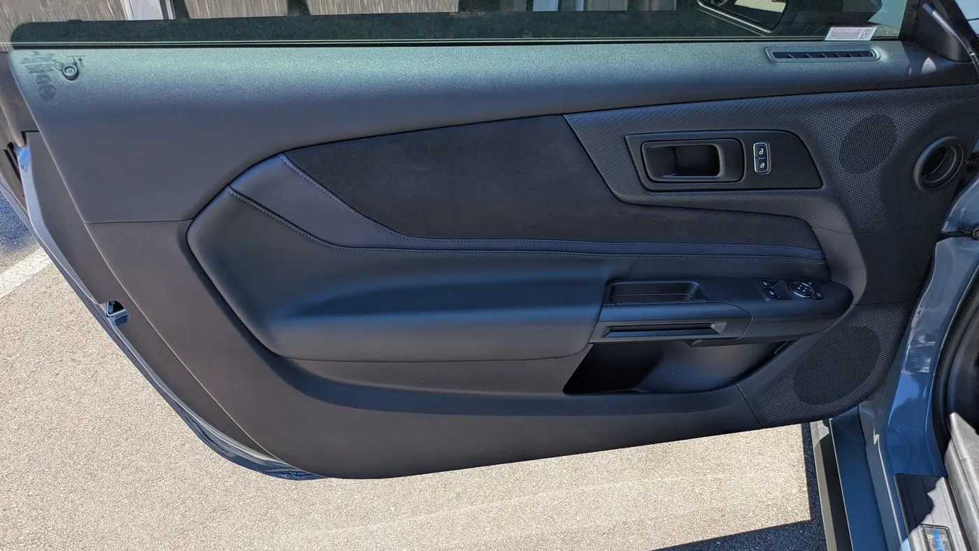 2025 Ford Mustang Dark Horse