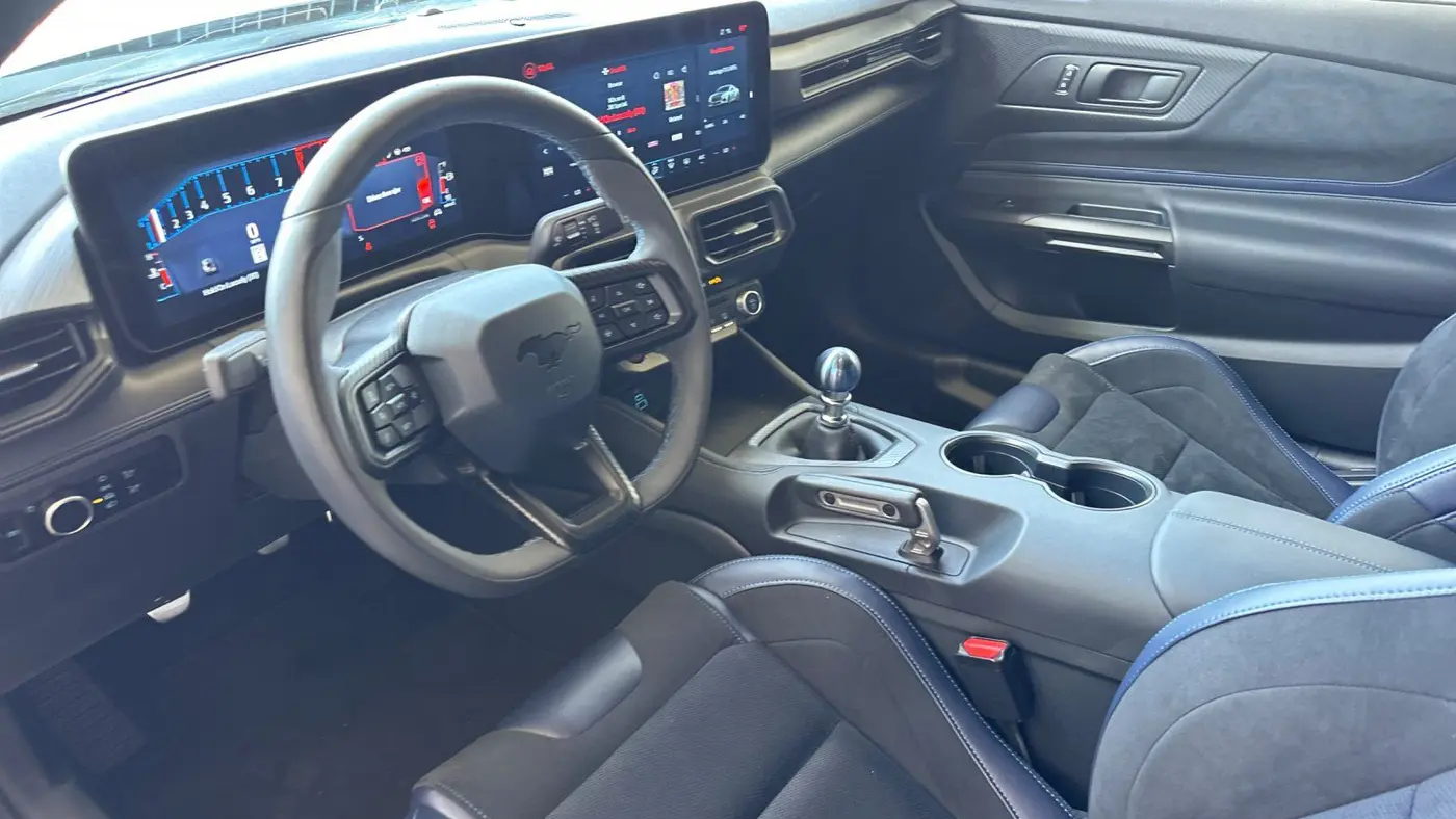 2025 Ford Mustang Dark Horse