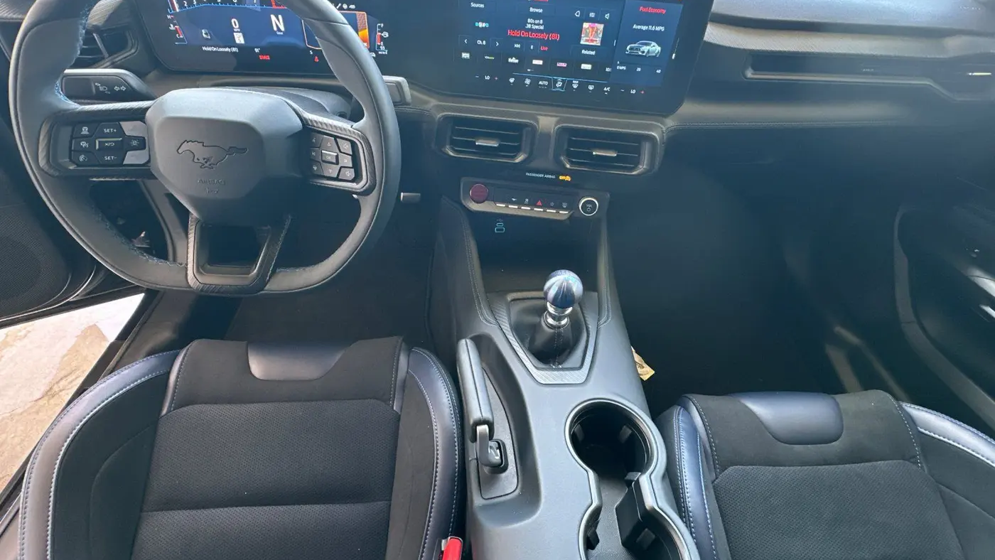 2025 Ford Mustang Dark Horse