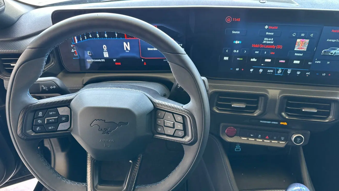 2025 Ford Mustang Dark Horse