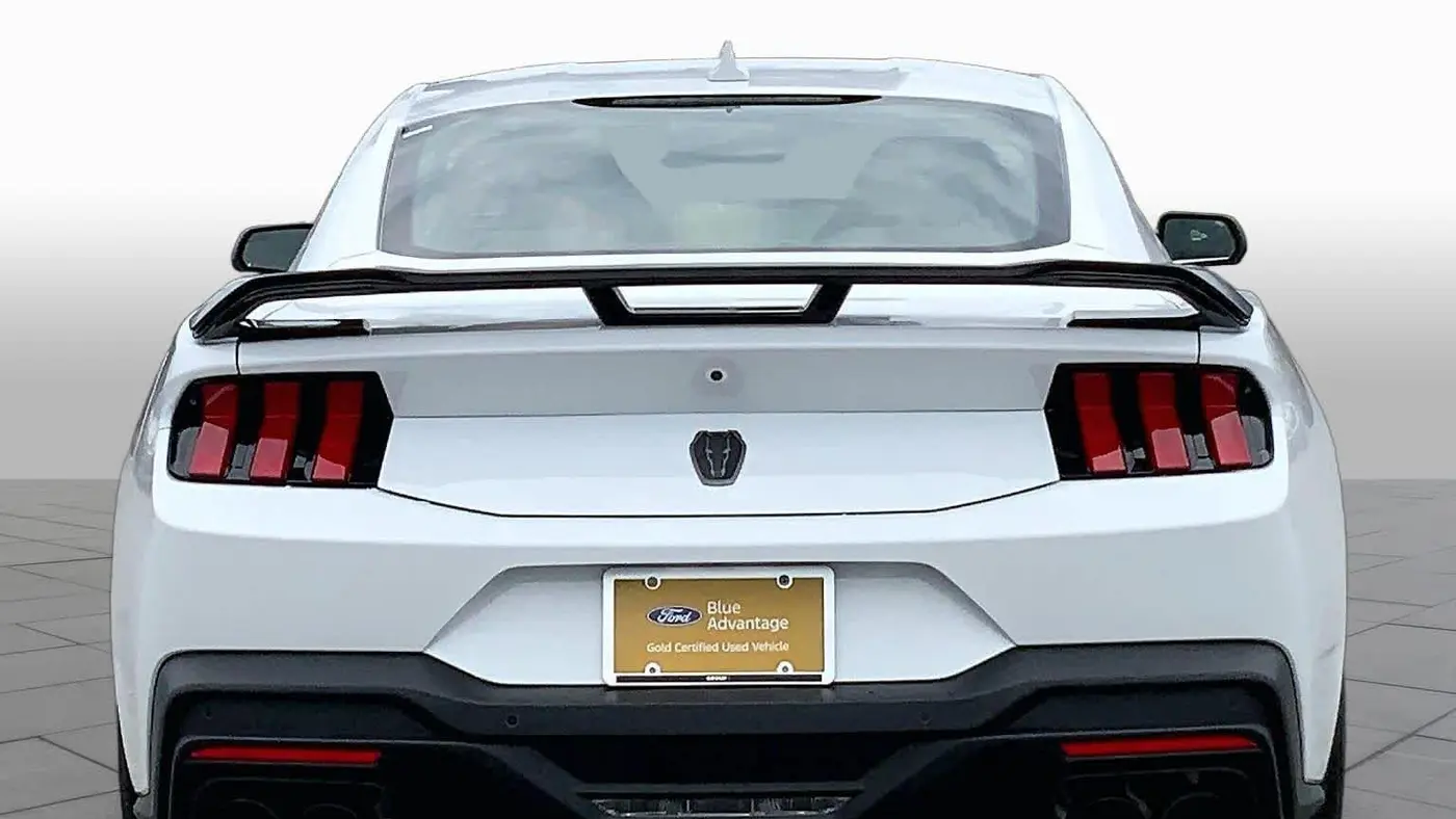 2025 Ford Mustang Dark Horse