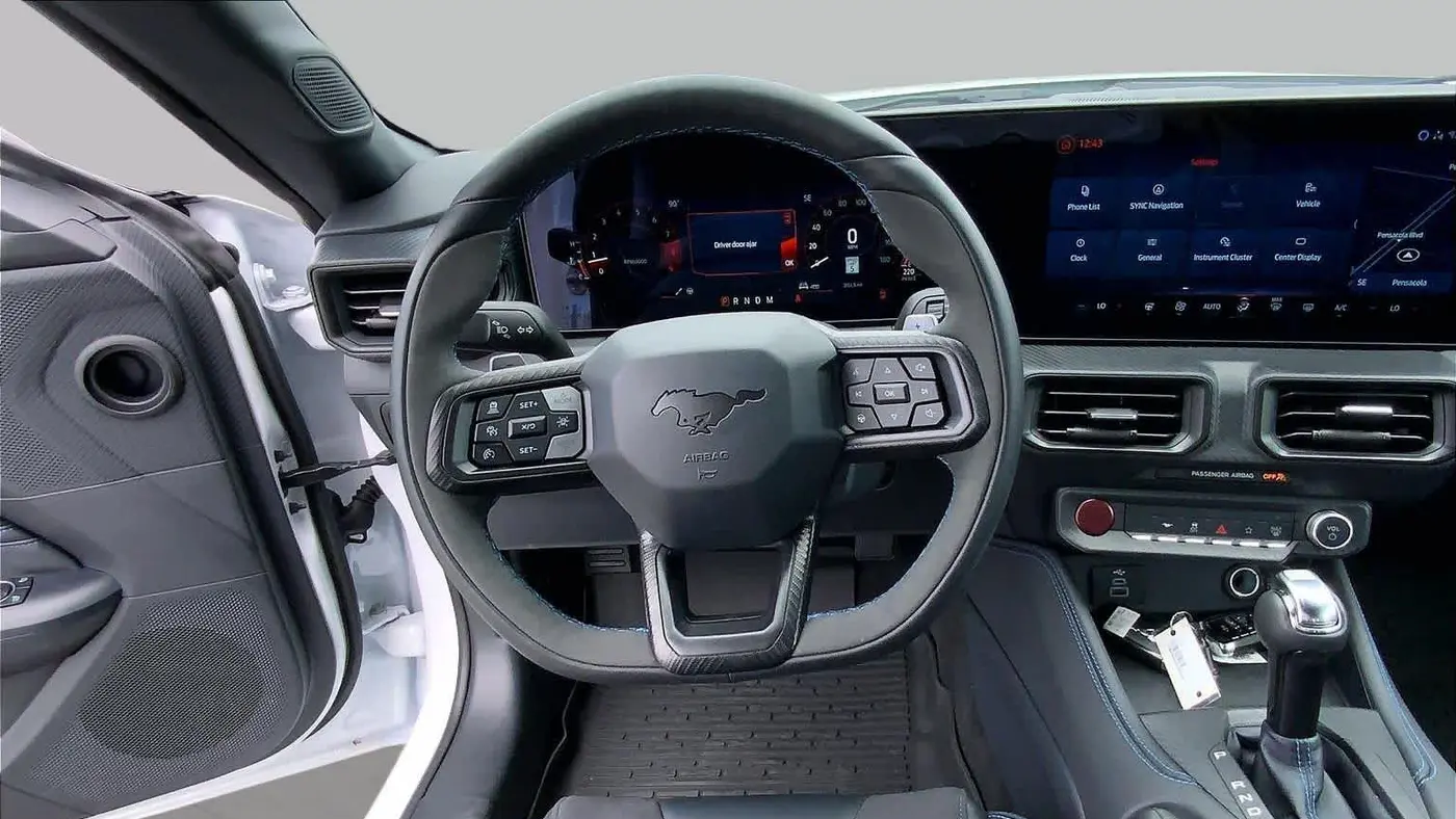 2025 Ford Mustang Dark Horse