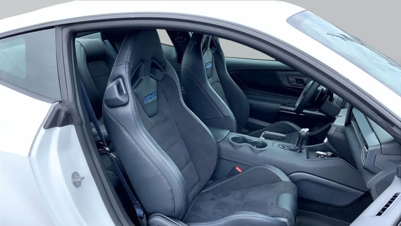 2025 Ford Mustang Dark Horse