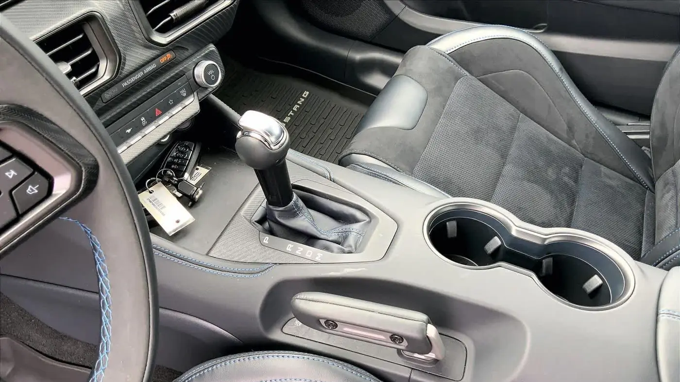 2025 Ford Mustang Dark Horse
