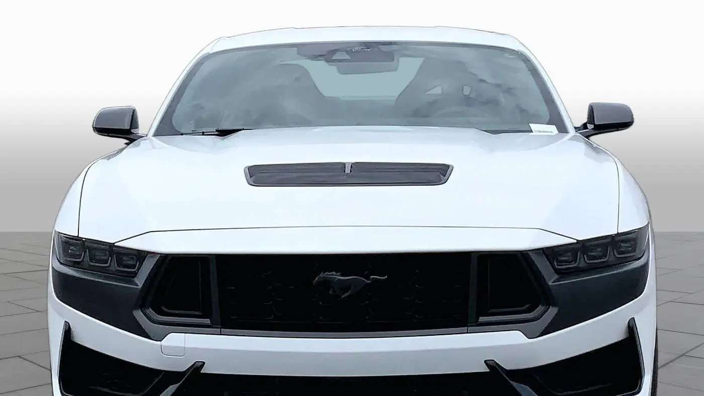 2025 Ford Mustang Dark Horse