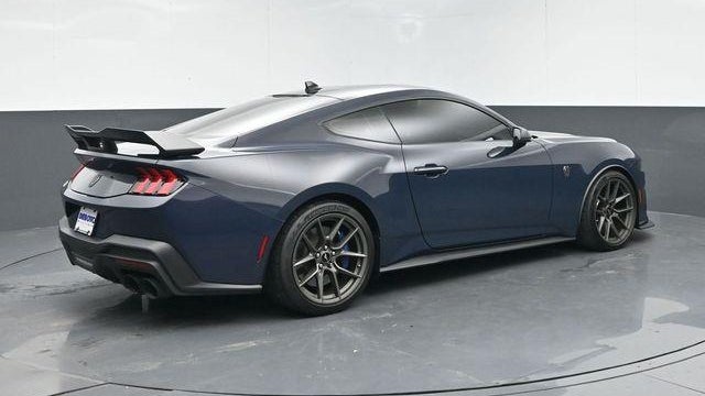2025 Ford Mustang Dark Horse