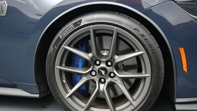 2025 Ford Mustang Dark Horse