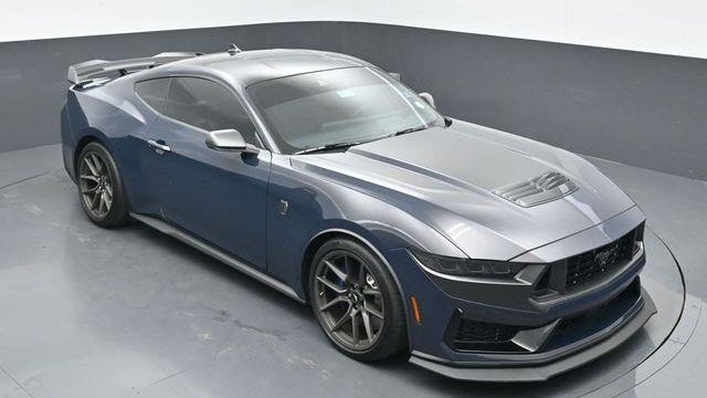2025 Ford Mustang Dark Horse