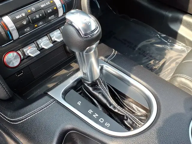 2022 Ford Mustang - $53,926
