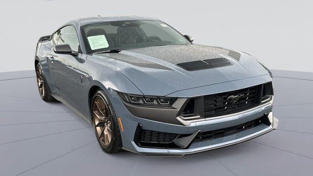 2025 Ford Mustang Dark Horse
