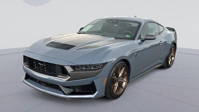 2025 Ford Mustang Dark Horse