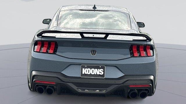 2025 Ford Mustang Dark Horse