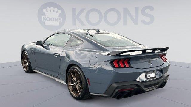 2025 Ford Mustang Dark Horse