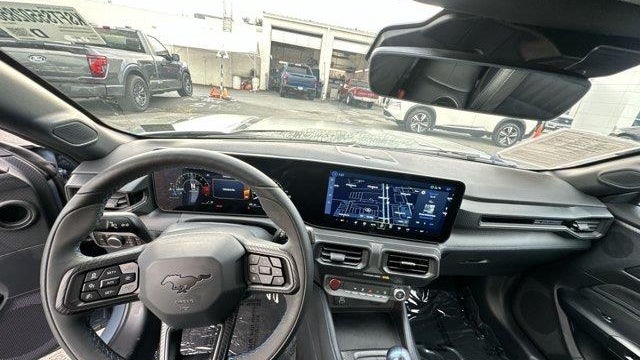 2025 Ford Mustang Dark Horse