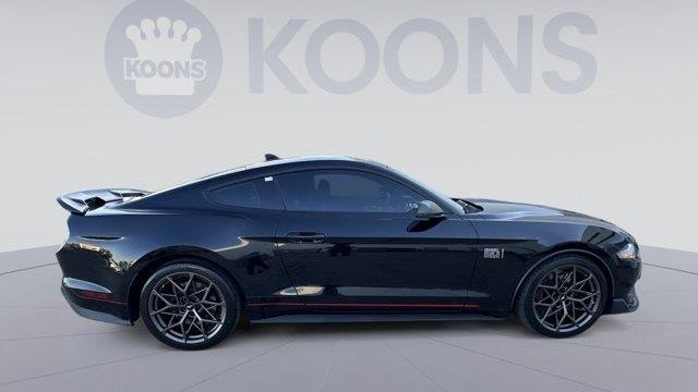 2022 Ford Mustang Mach 1