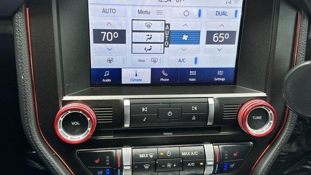 2022 Ford Mustang Mach 1