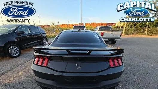 2024 Ford Mustang Dark Horse