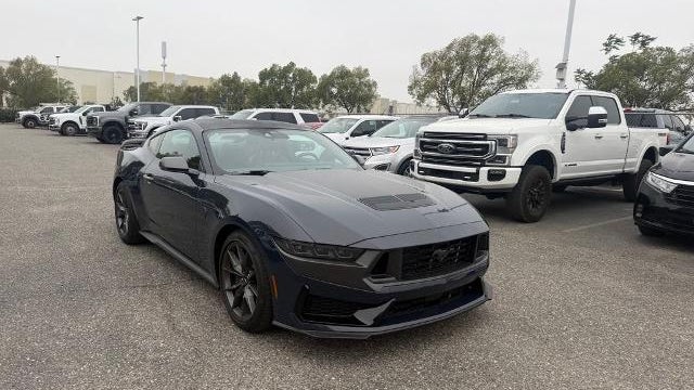 2026 Ford Mustang Dark Horse