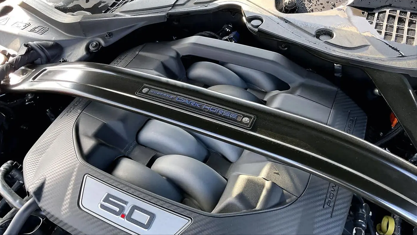 2025 Ford Mustang Dark Horse