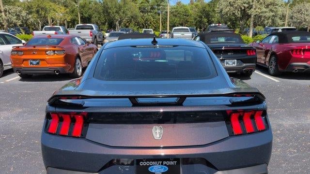 2025 Ford Mustang Dark Horse