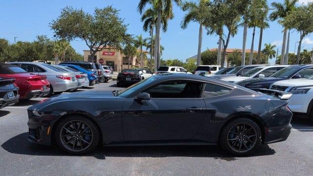 2025 Ford Mustang Dark Horse