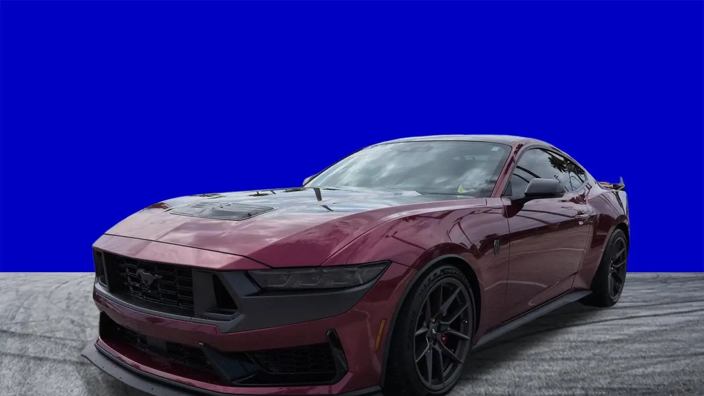 2025 Ford Mustang Dark Horse