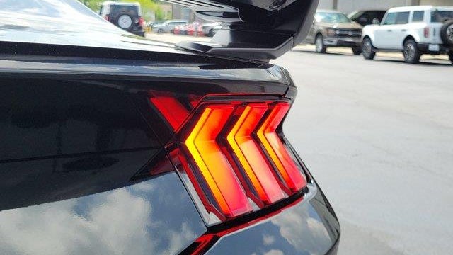 2025 Ford Mustang Dark Horse