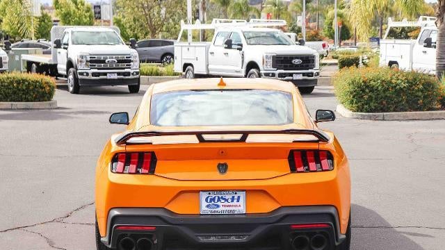 2026 Ford Mustang Dark Horse